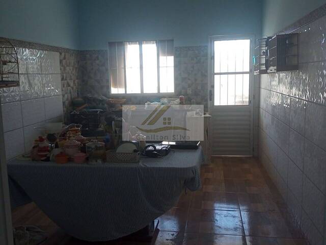 Casa para Venda em Ibiúna - 4