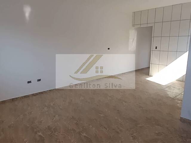 Casa para Venda em Ibiúna - 4