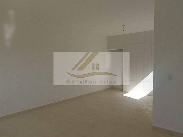 Casa para Venda em Ibiúna - 4