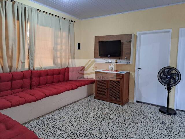 Casa para Venda em Ibiúna - 4