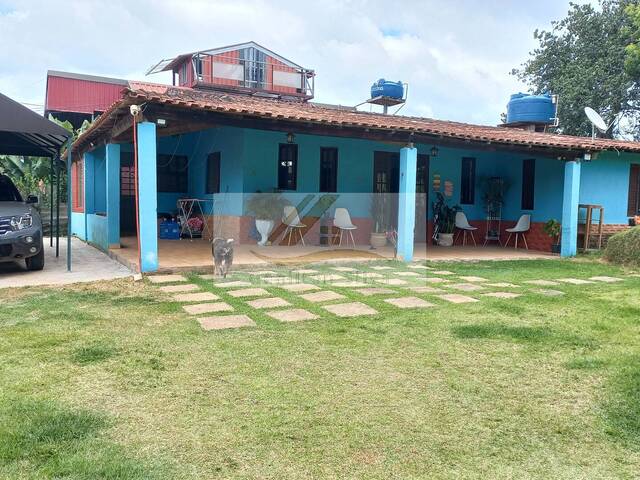 Venda em centro - Ibiúna