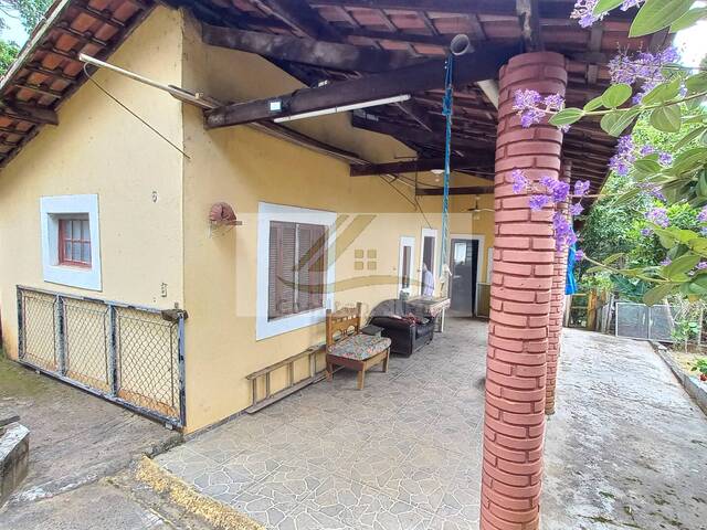 Venda em centro - Ibiúna