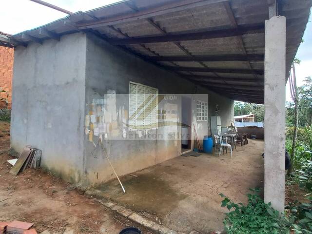 Venda em centro - Ibiúna