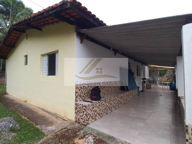 Venda em centro - Ibiúna