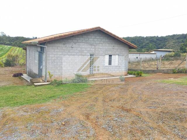 Venda em centro - Ibiúna