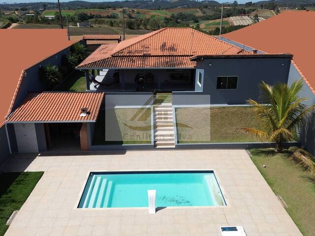 Venda em centro - Ibiúna