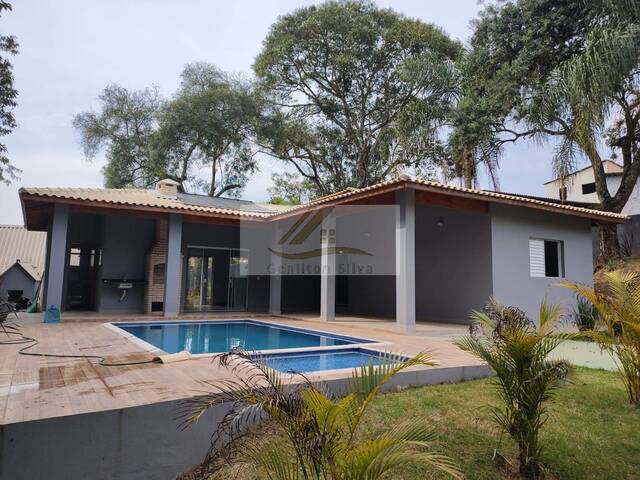 Venda em centro - Ibiúna