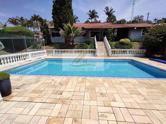 Venda em centro - Ibiúna