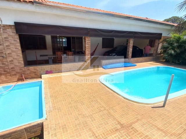 Venda em centro - Ibiúna